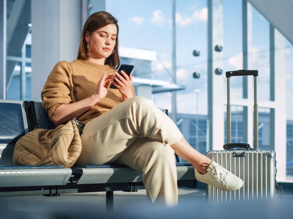 Booking Third-Party Travel Sites vs. Direct: Pros and Cons